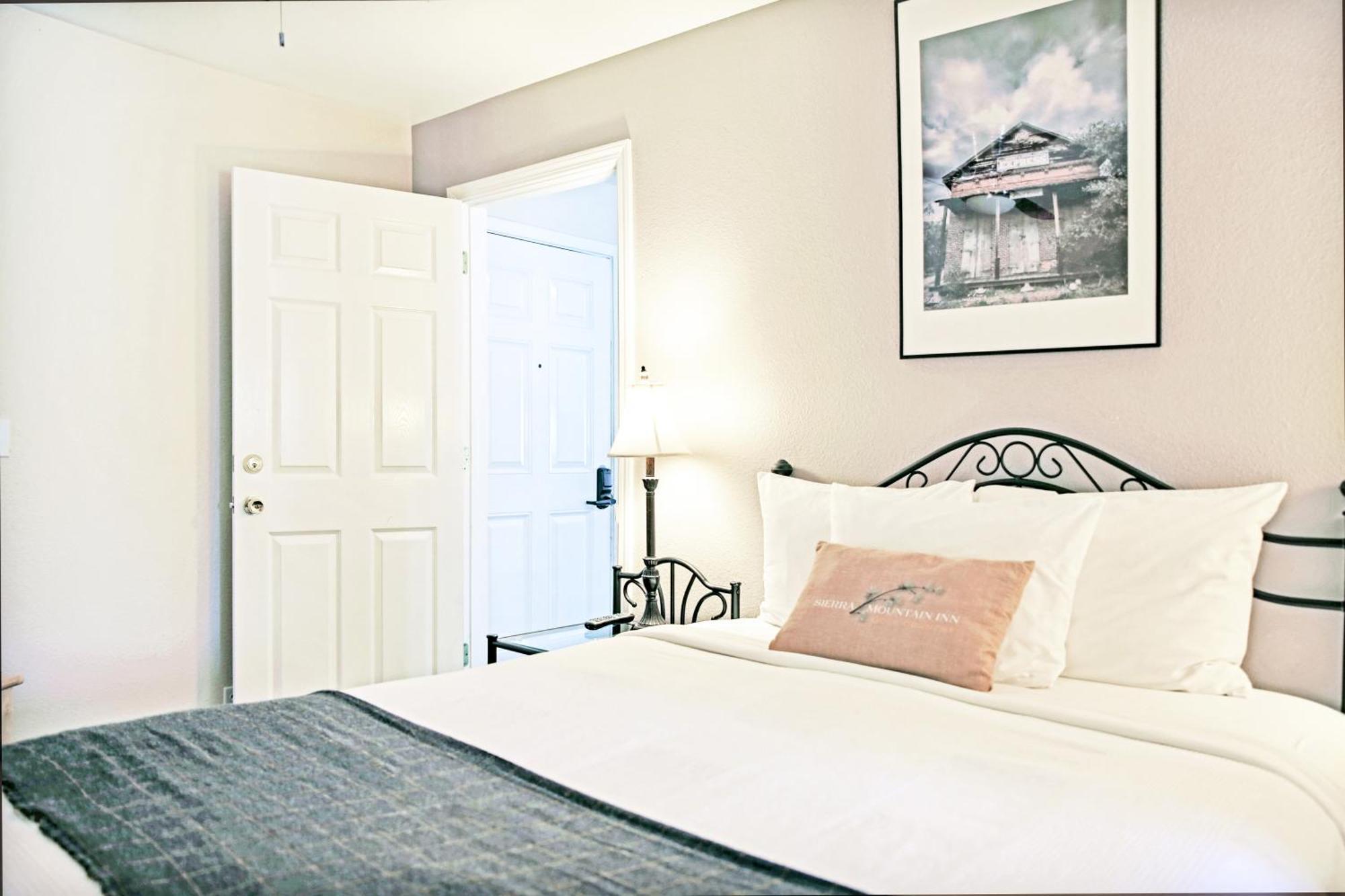 Sierra Mountain Inn Grass Valley Εξωτερικό φωτογραφία